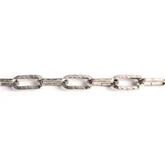 CATENA ORNAMENTALE PRETAGLIATA MARTELLATA QUADRATA