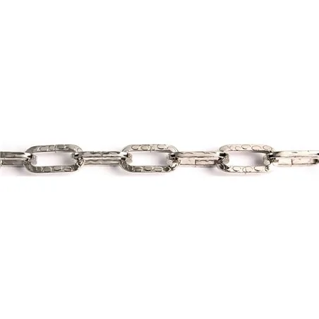 CATENA ORNAMENTALE PRETAGLIATA MARTELLATA QUADRATA